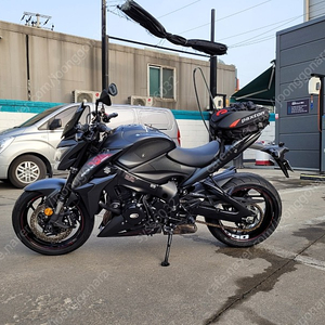 스즈키GSX S1000 18년식팝니다