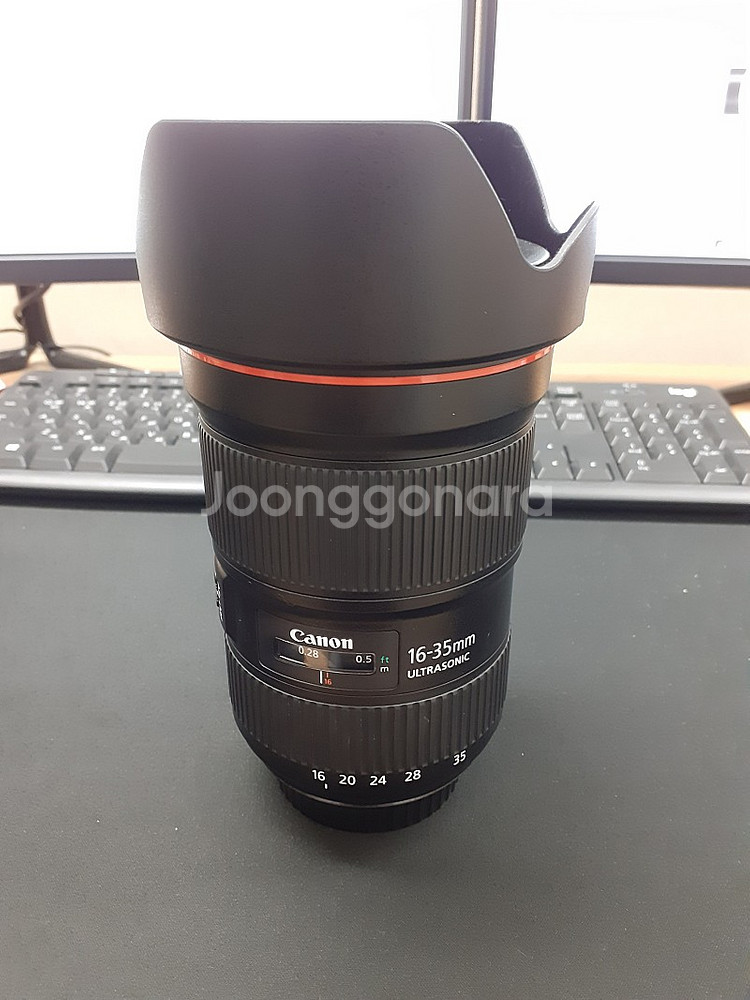 CANON EOS 5D Mark IV + EF 16-3...--6