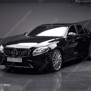 벤츠E클래스 W213 E350 4MATIC AMG LINE (5인승)