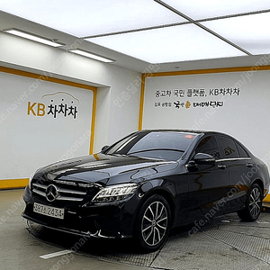 벤츠C클래스 W205 C200@중고차@중고차매입@전액할부@저신용자@신불자@소액할부@현금@카드 전부 가능합니다!