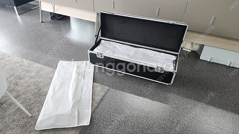 윤씨네 이동식 180인치 패스트 폴드스크린 (대형조립폴...--5