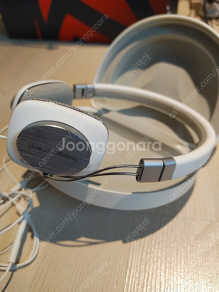 B&W (Bowers＆Wilkins) P3 헤드폰--0