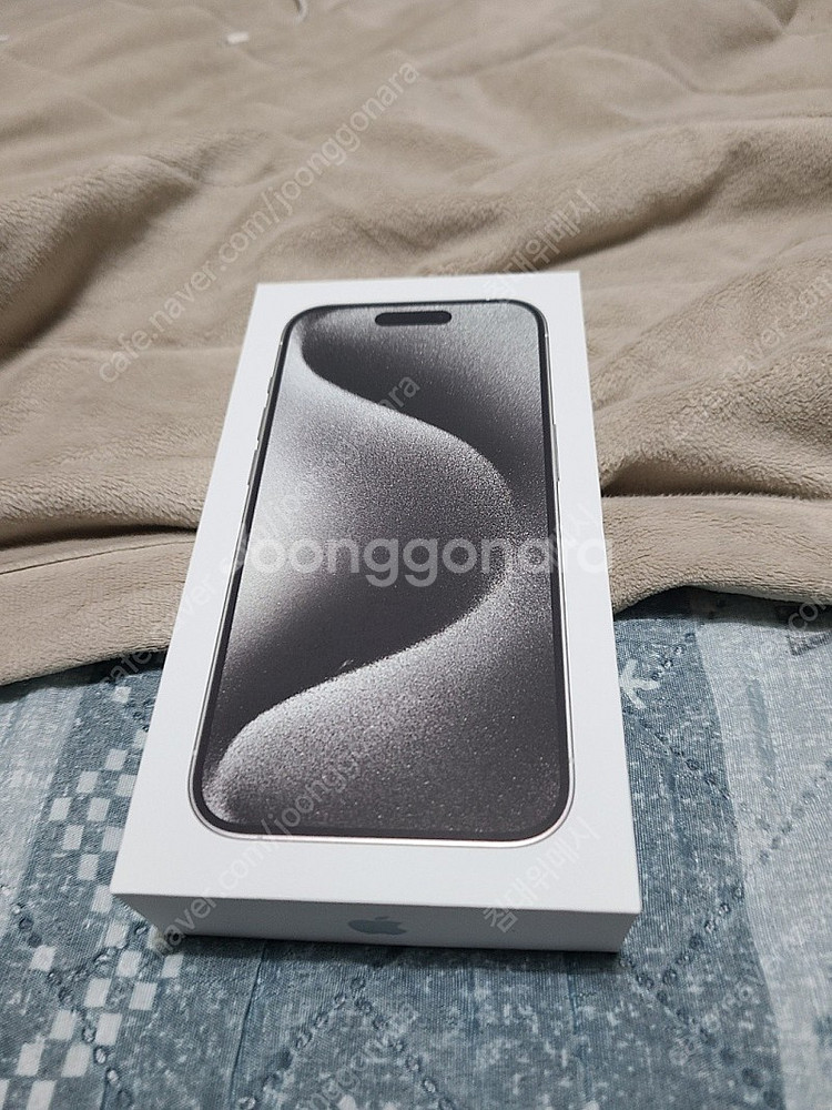 아이폰15프로 128 화이트 미개봉 새상품 자급제--0