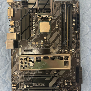 i7 8700, Z370 보드, 16기가램 팝니다.