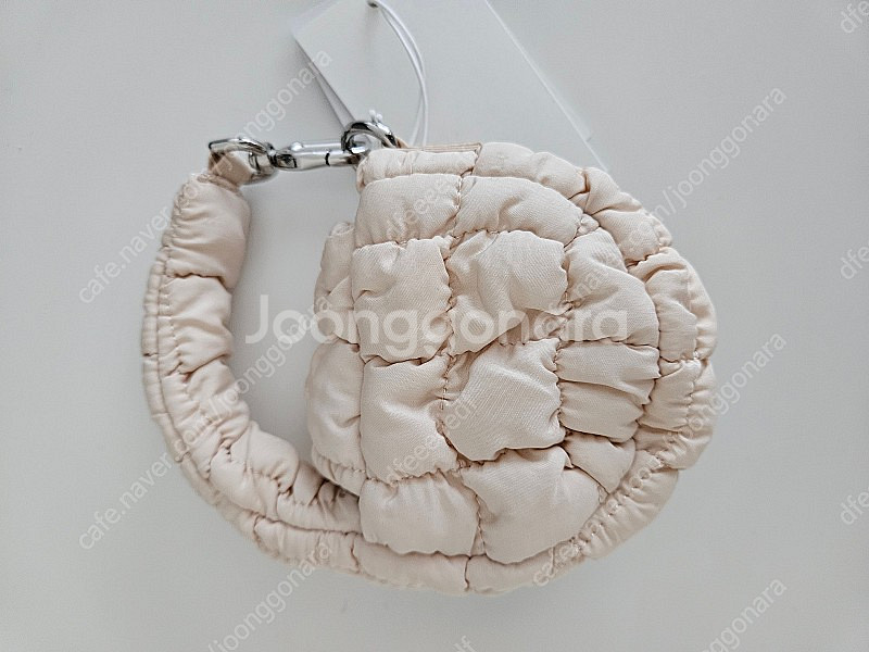 코스 퀼티드 나노 베이지, 블랙 새상품--1