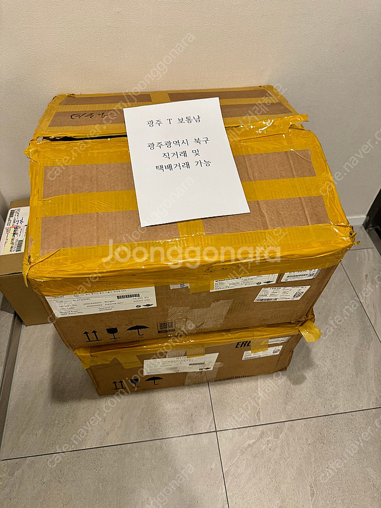 테슬라 모델Y 21년형 21인치 정품휠 새거와같은상태--1