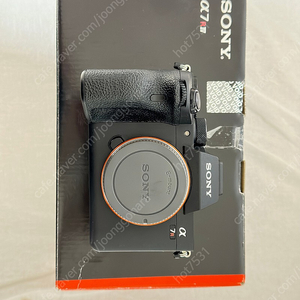 ** (가격인하) 소니 (Sony) A7R4 미러리스 카메라 (24년 7월까지 보증기간 보유) 판매합니다.