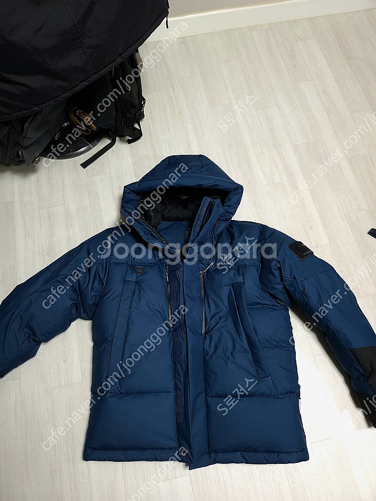 블랙야크 센티넬 대장급 구스다운(새제품/네이비/105)--0