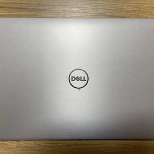 DELL Latitude 9510