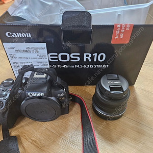 캐논 eos r10 + 1845번들렌즈 렌즈필터 액정보호필름 1번사용