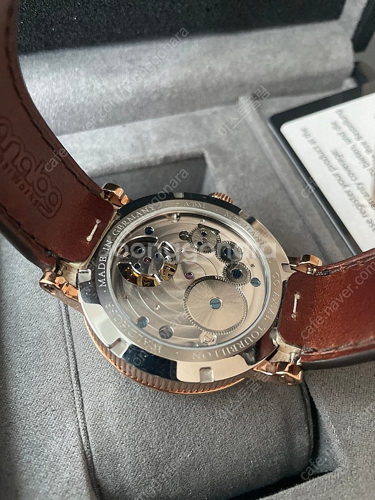 발도프 뚜르비옹 시계--4