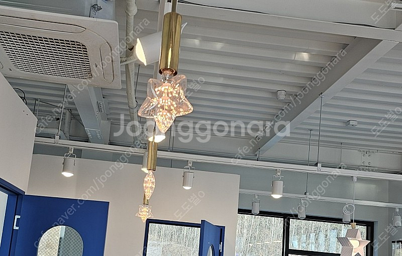천장 레일, LED전구, 팬던트조명, 포인트 조명--3