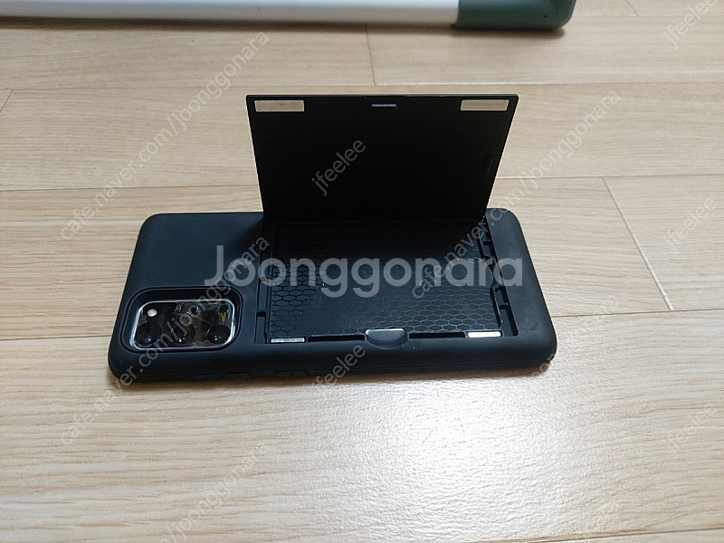 갤럭시 s20플러스+ 리퍼 센터--4