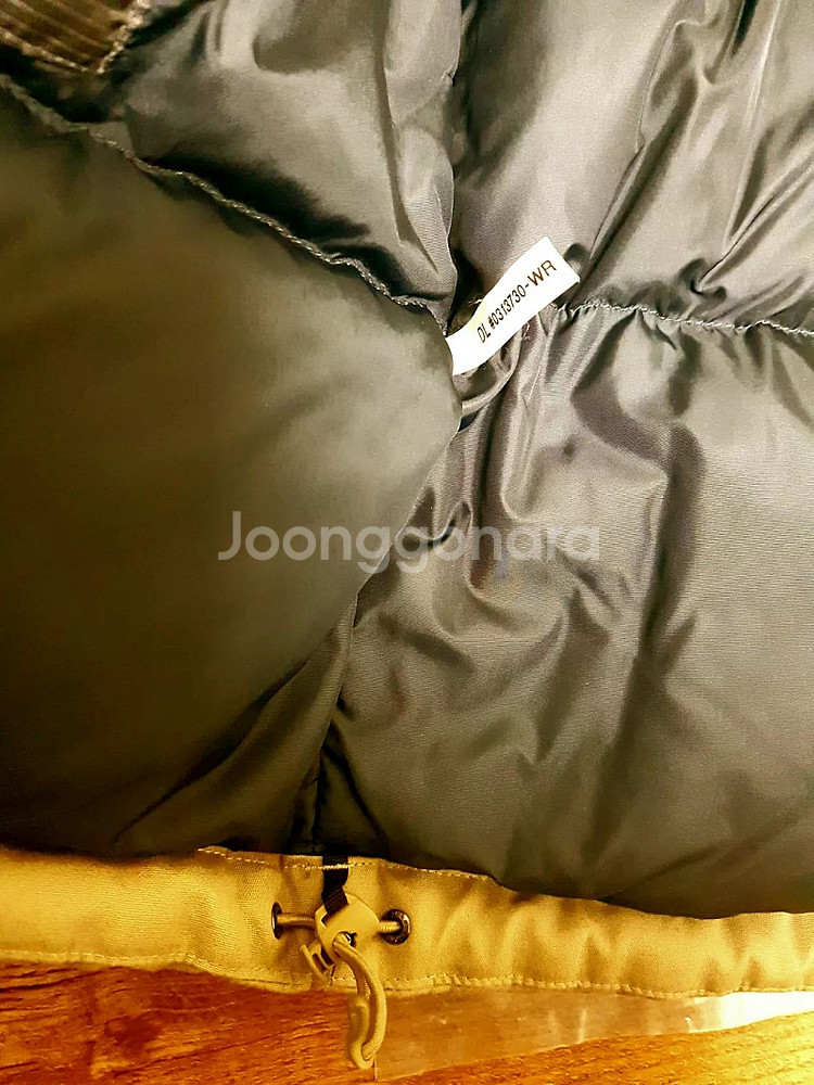 노스페이스 패딩 툰드라 팝니다.--3