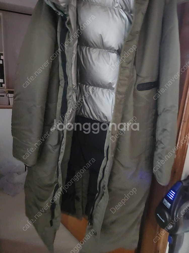 HEAD Shipo 벤치코트 판매합니다.(이수혁 롱패딩...--3