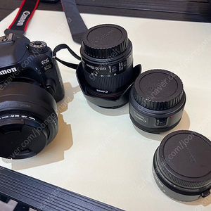 캐논 80D + 아트삼식이 + 10-18 +1.8 50mm 일괄 판매 합니다 canon 캐논카메라 크롭바디