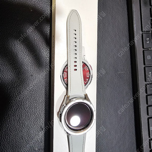 갤럭시워치 6 클래식 43mm 블루투스 팝니다.