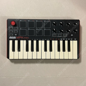 AKAI MPK MINI 2