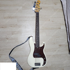 펜더 프로2 프레시즌 5현 (22년) 베이스기타 Fender American Professional 2 Precision 5 strings BASS