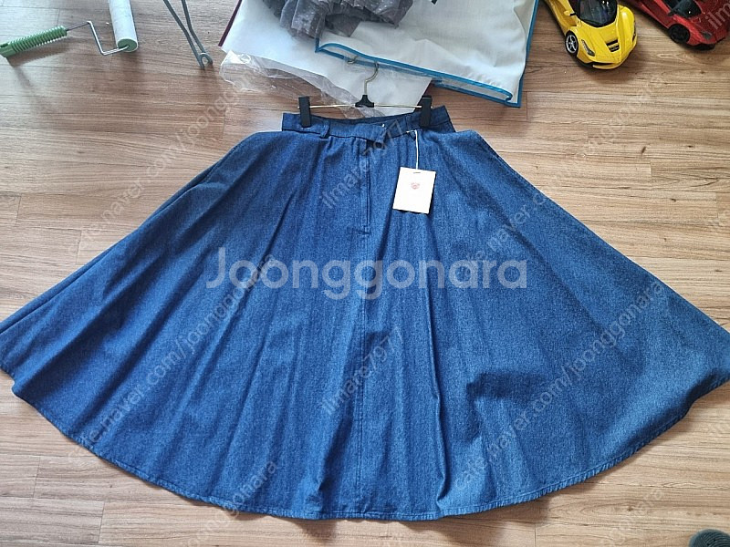 코스모폴리탄줄라이 머핀/도티도티/자수탑/리버티라이트점퍼...--2