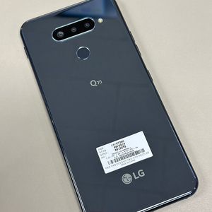 LG Q70 블랙색상 64기가 미파손 가성비단말기 6만에 판매합니다