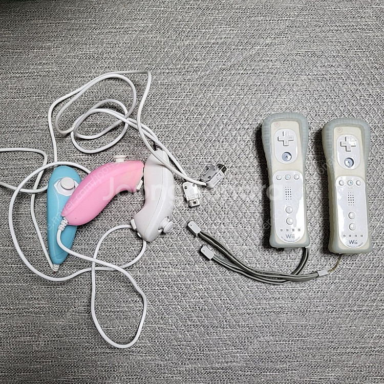 닌텐도 wii 2인~4인 풀셋 팝니다--2