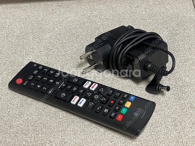 LG 스마트TV 27인치 27TQ625SW 팝니다--7
