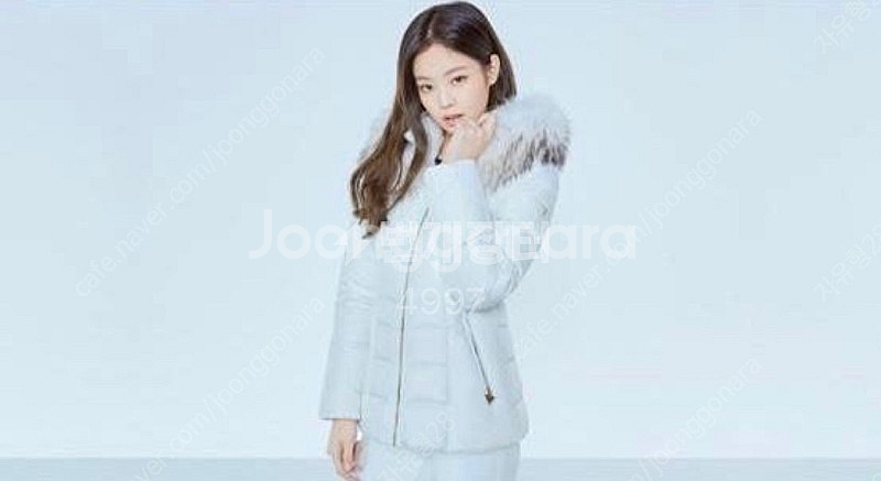 블랙핑크 게스 여성 숏패딩--2