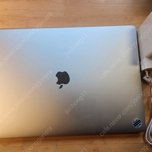 맥북프로( MacBook Pro 15인치) 2018년