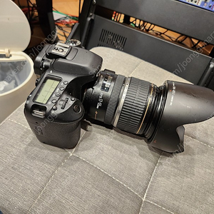 canon EOS 80d + efs 17-55mm 축복렌즈