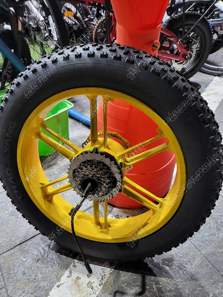 볼트몬스터 FB20.풀샥튜닝 커스덤 팝니다.--2