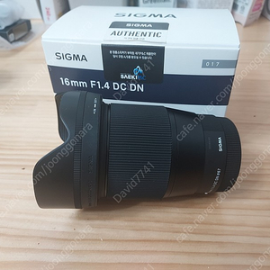 시그마 16mm F1.4 DC DN 풀박스 판매합니다 / 캐논 EF-M 마운트 / 30만원 / 전주