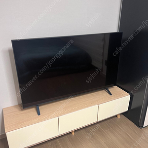 LG TV (1235x715) + 모리스 거실TV장 (1500x400)