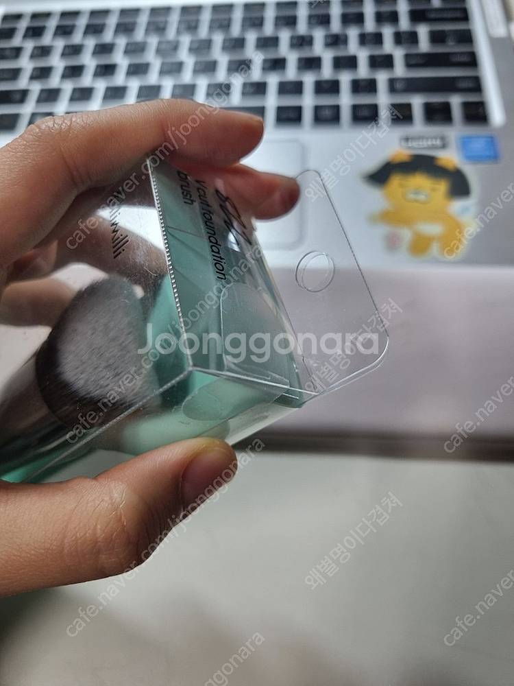 메이크업브러쉬,틴트(필리밀리, 코스노리)--1