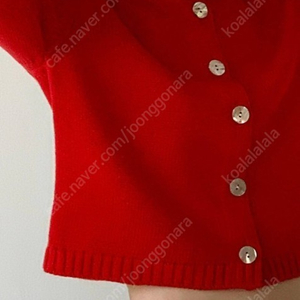 얼바닉30 거베라 가디건 레드 urbanic30 gerbera cardigan red color