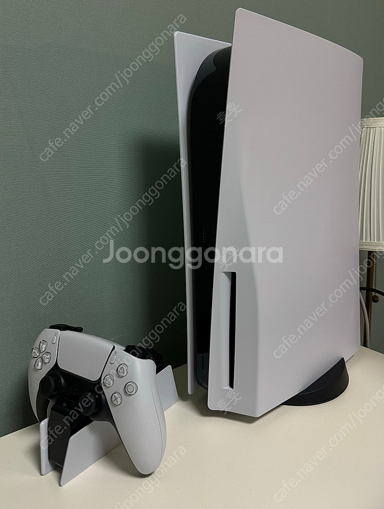 PS5 플레이스테이션5 디스크에디션 + 정품충전 거치대...--0