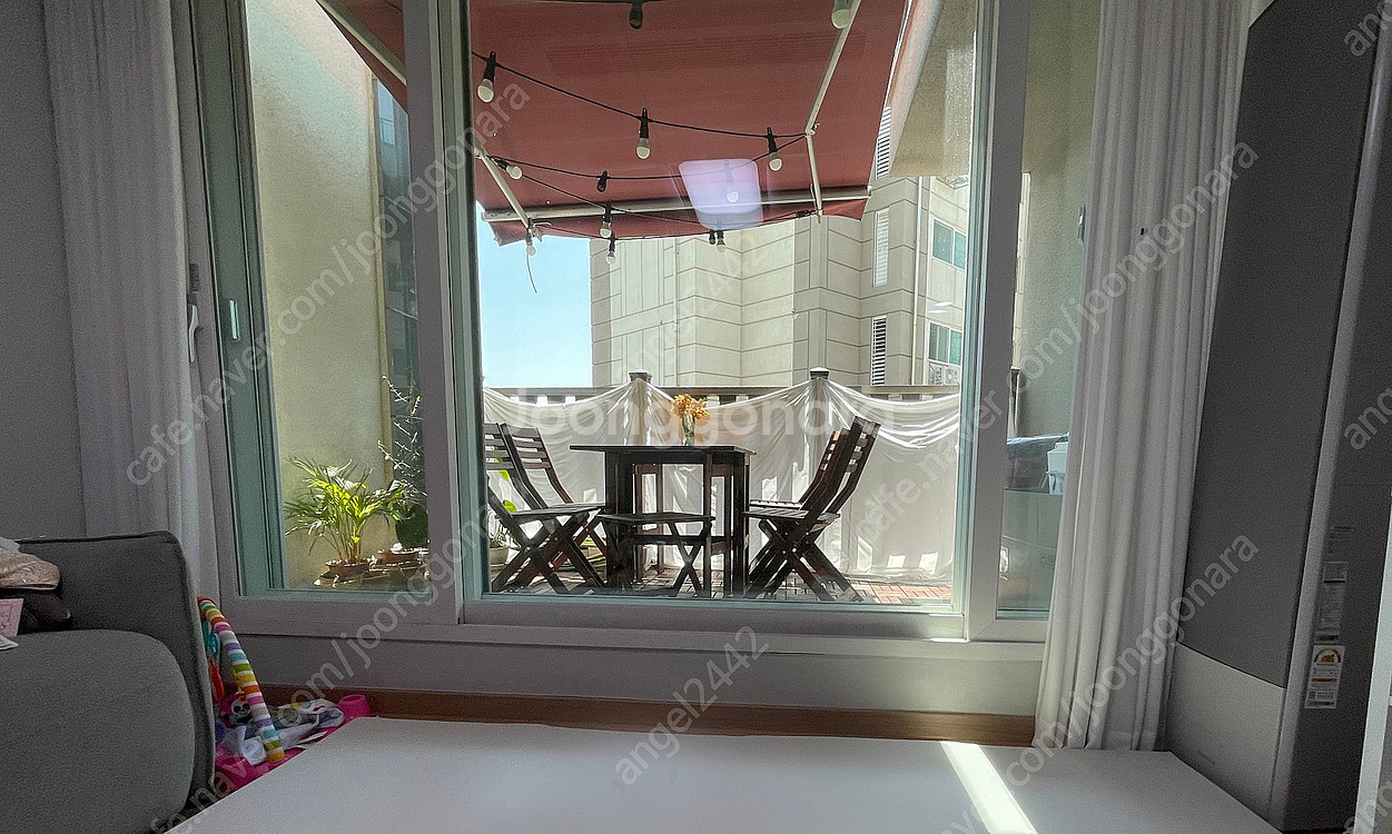 이케아 에플라뢰 야외 테이블 의자 세트 팝니다--2