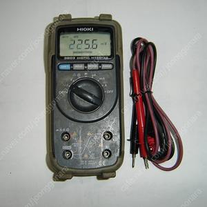 Digital Multimeter ( Hioki 3803 )