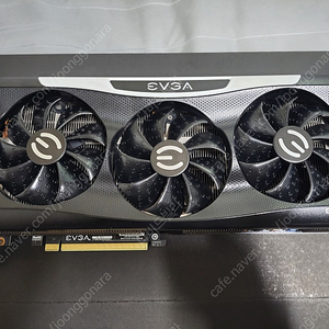 EVGA 지포스 RTX 3070 FTW3 ULTRA GAMING D6 8GB 팝니다.