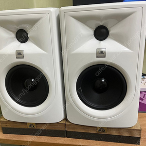 JBL 305p MK2 스피커 화이트2통 판매합니다@@@