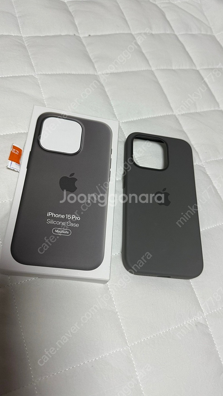 아이폰15프로 정품 실리콘 케이스 클레이색상 (새상품)--2