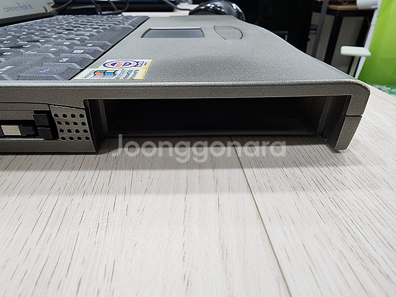 고전 노트북 펜티엄3 600Mhz 윈도우98 삼보노트북--4