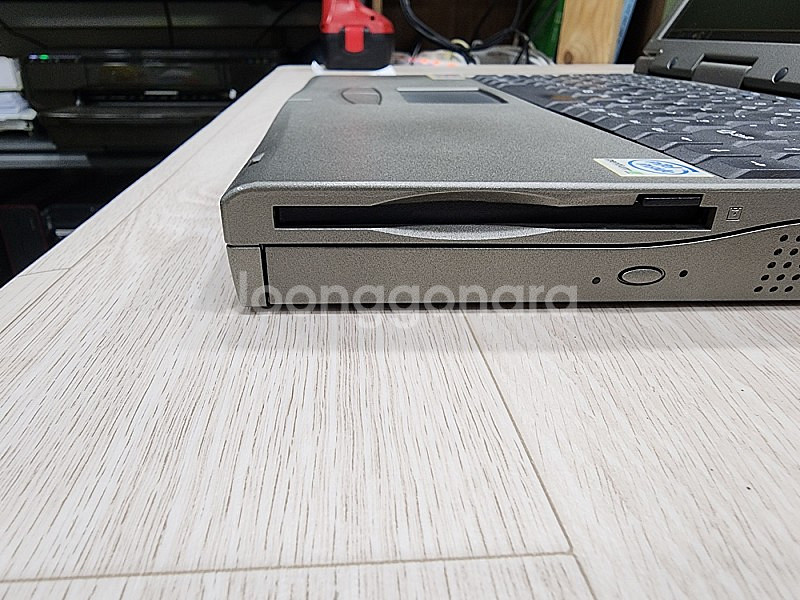 고전 노트북 펜티엄3 600Mhz 윈도우98 삼보노트북--6