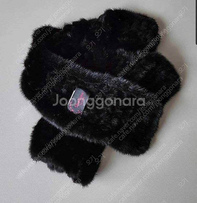 진도모피 진도천연밍크모피 방울 목도리 머플러 팔아요--0