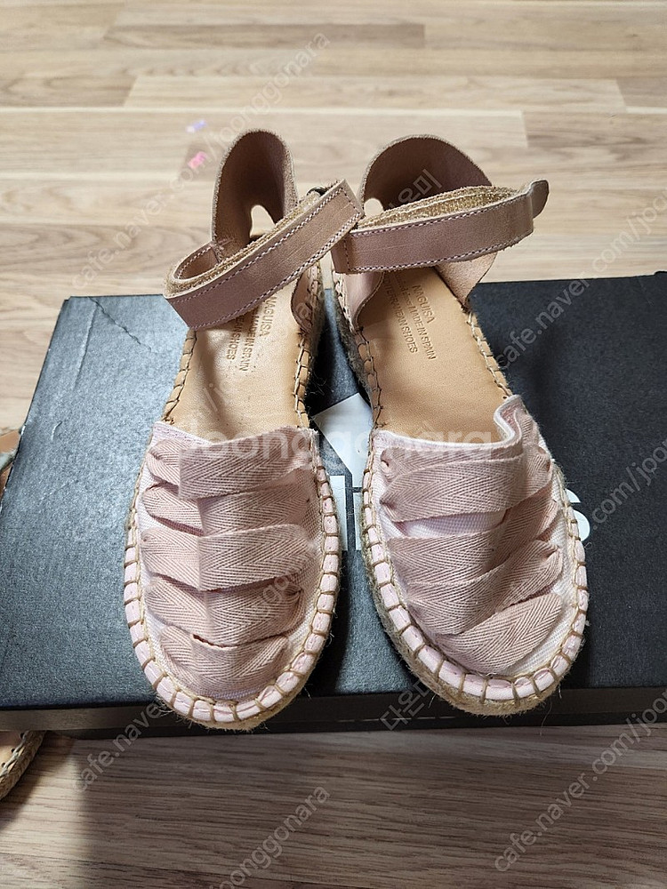 나귀사키즈 폴 샌들 32--1