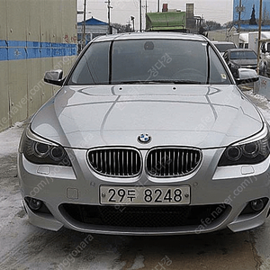 BMW5시리즈 (E60) 528i