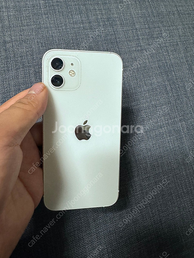 아이폰 12 화이트 64gb 판매합니다.--5