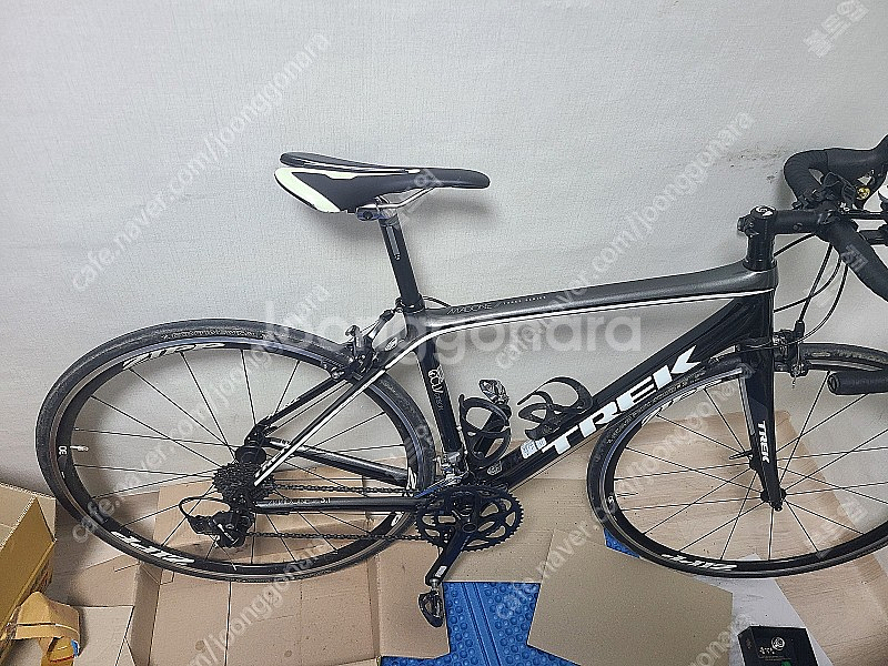 트렉 105급 카본 로드자전거 팝니다--2