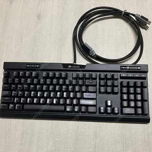 CORSAIR 커세어 K70 RGB 은축