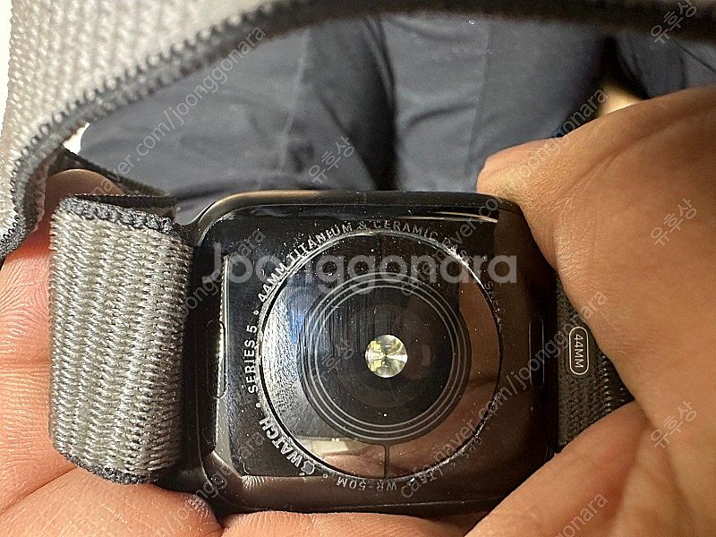 애플워치5 44mm 티타늄 셀룰러 판매합니다--7